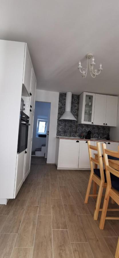 Vacation Home Kovachnica Vrbnik Eksteriør billede